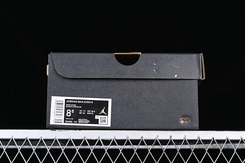 All categories Air Jordan Jordan series basketball shoes Air Jordan 5 Air Jordan Max Aura 5 retro air cushion basketball shoes DZ4353-101